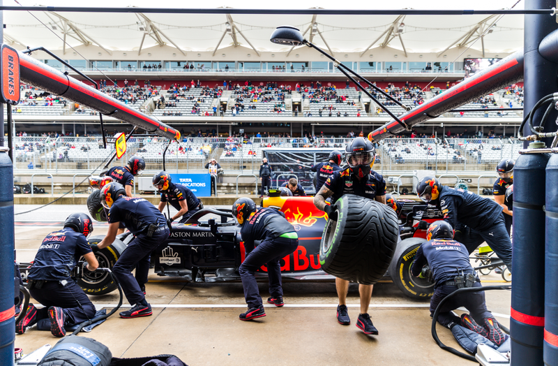 Illustration for article titled Here's All The Action From Friday At The U.S. Grand Prix